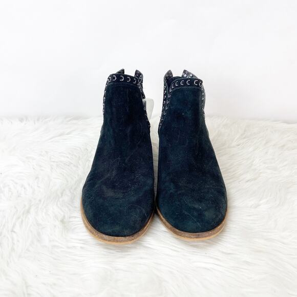 Vince Camuto 8 M Womens Black Suede Prafinta Ankle Booties - Picture 5 of 10
